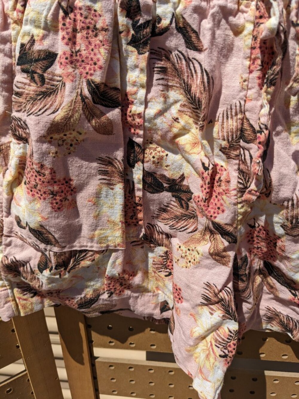 Time And Tru Tropical Floral Drawstring Shorts Sz S (4-6) **Fundraiser Item** - Picture 5 of 7